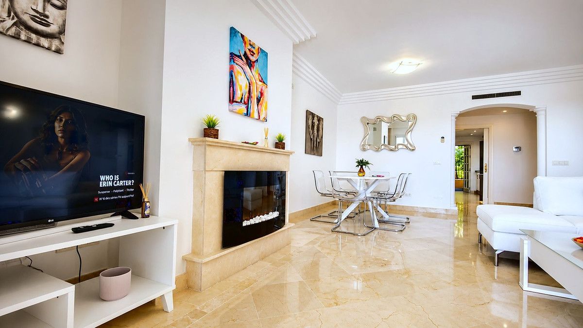 Апартаменты на среднем этаже в Casares, Casares, 6/12