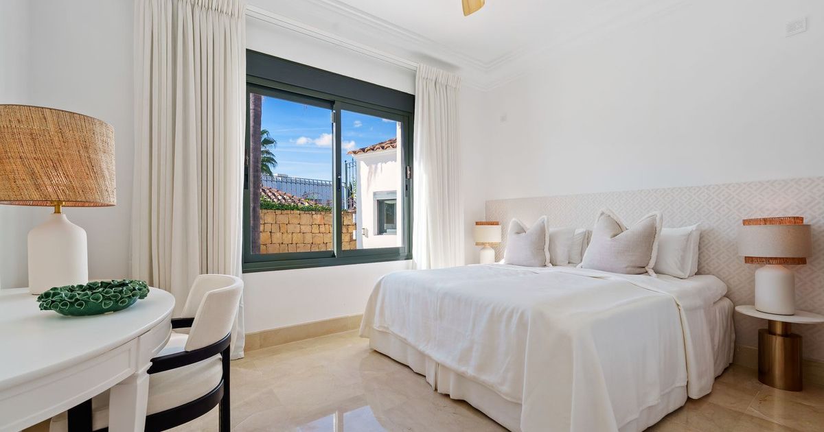 Villa individuelle à Nueva Andalucía, Nueva Andalucía, 6/12