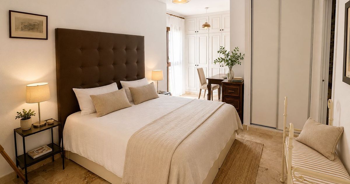Gelijkvloers appartement in Estepona, Benamara, Estepona, 4/12