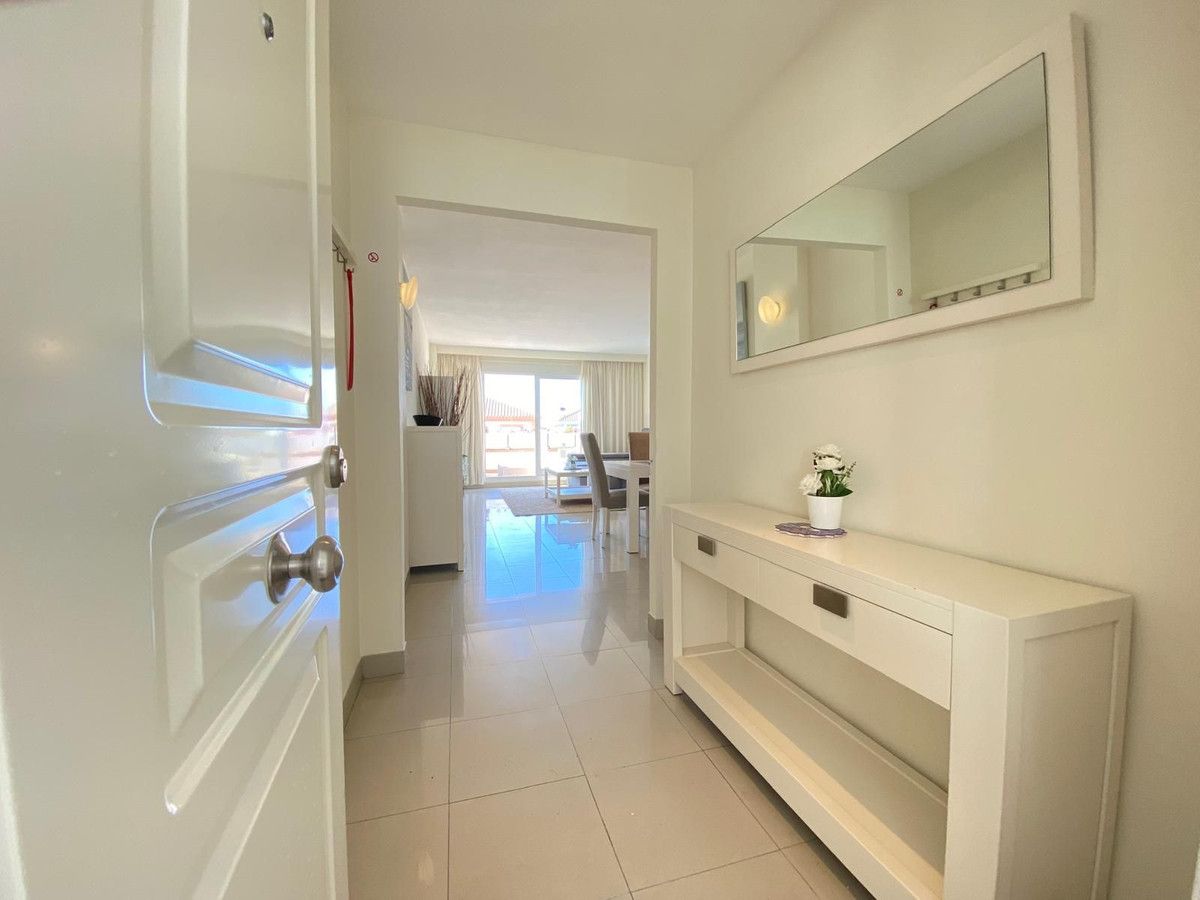 Mittelgeschoss-Wohnung in Estepona, Estepona, 2/12