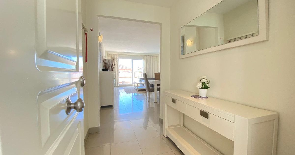 Mittelgeschoss-Wohnung in Estepona, Estepona, 2/12
