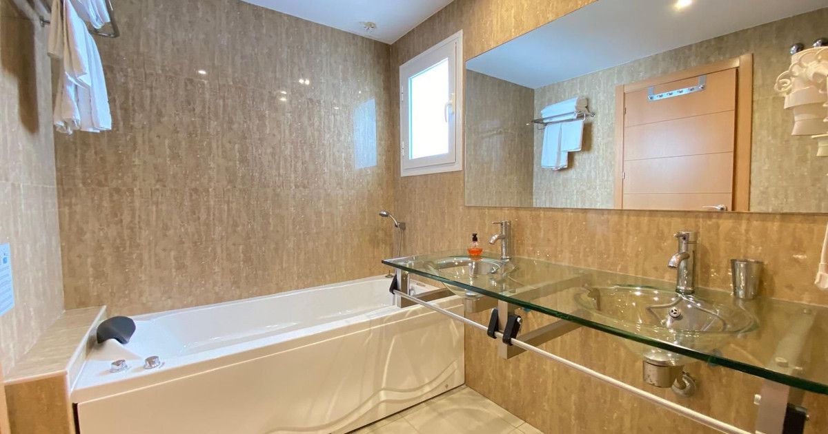 Mittelgeschoss-Wohnung in Estepona, Estepona, 11/12