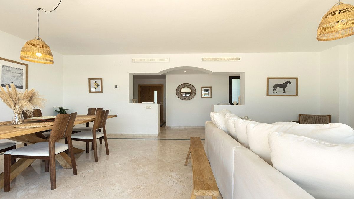 Penthouse in Casares, Casares, 6/12