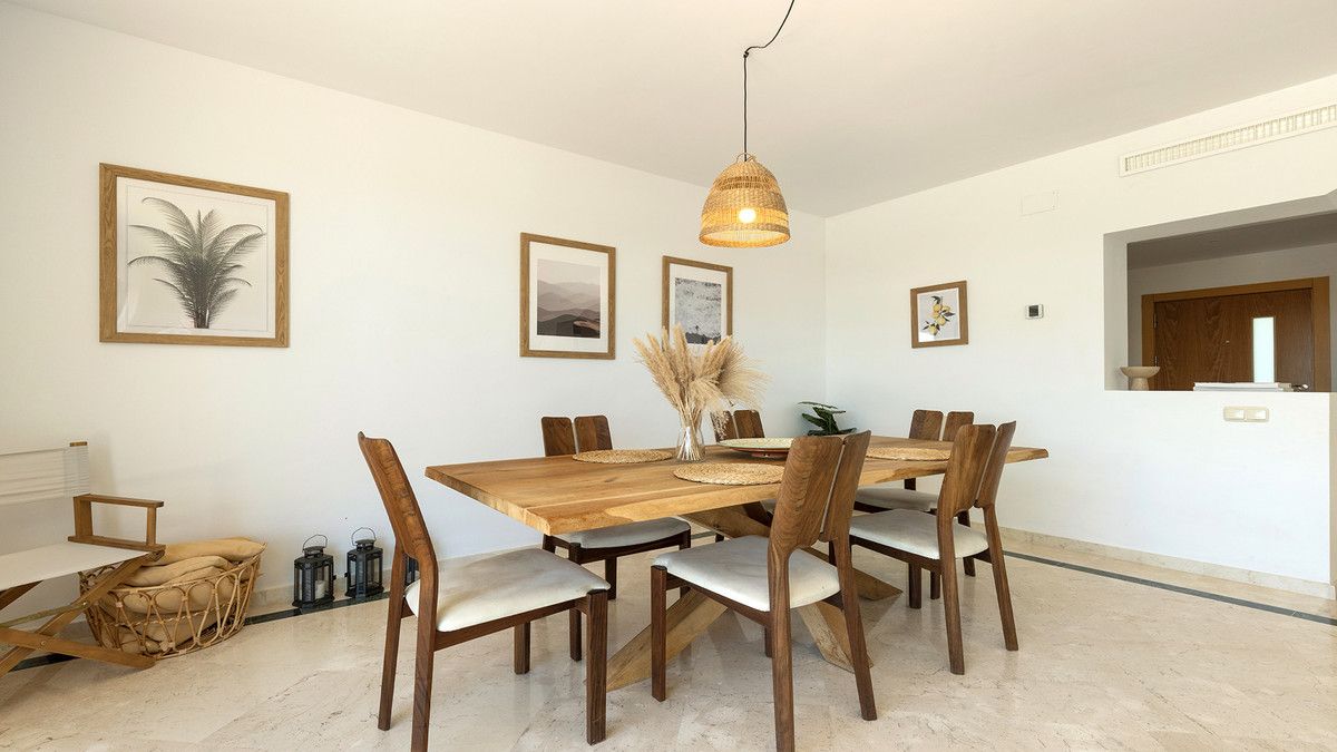Penthouse in Casares, Casares, 7/12