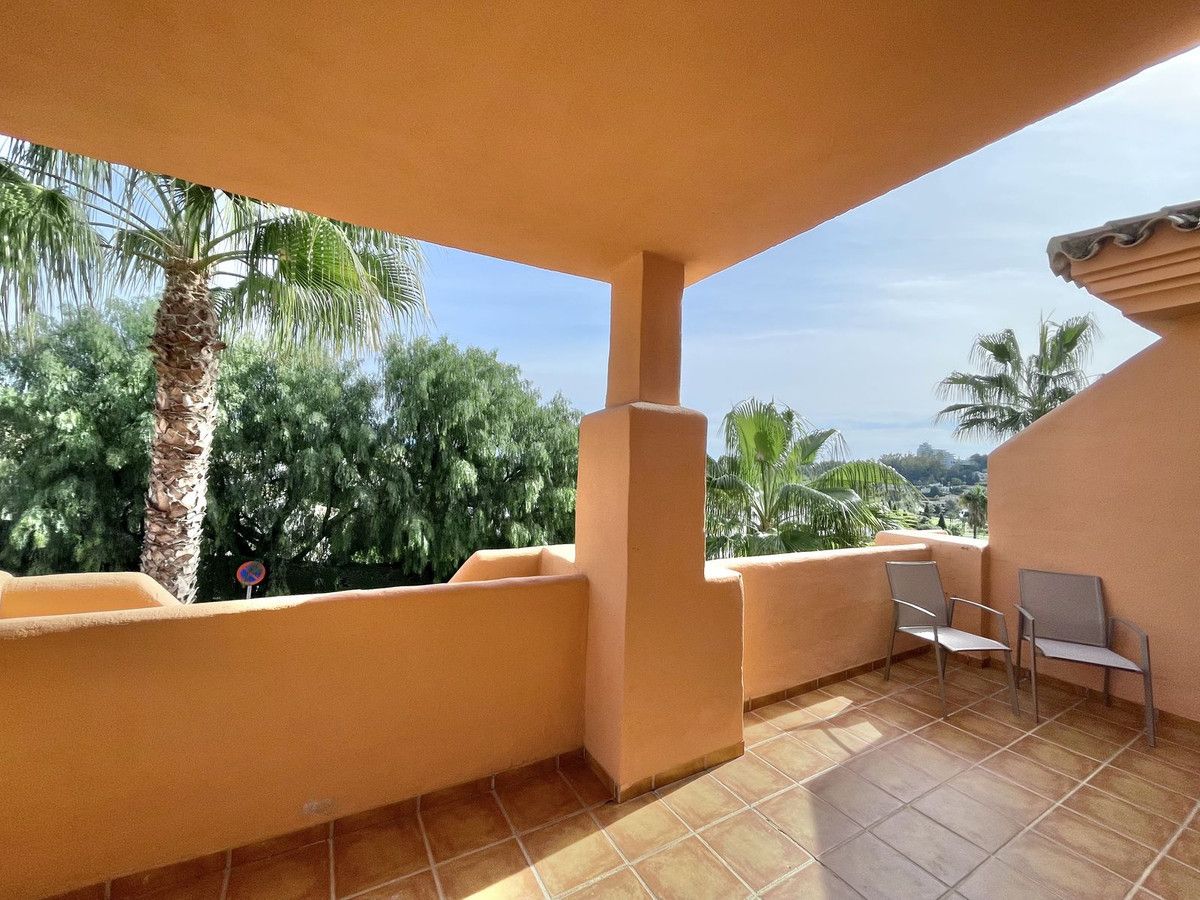 Penthouse Duplex in Benahavís, Benahavís, 9/12