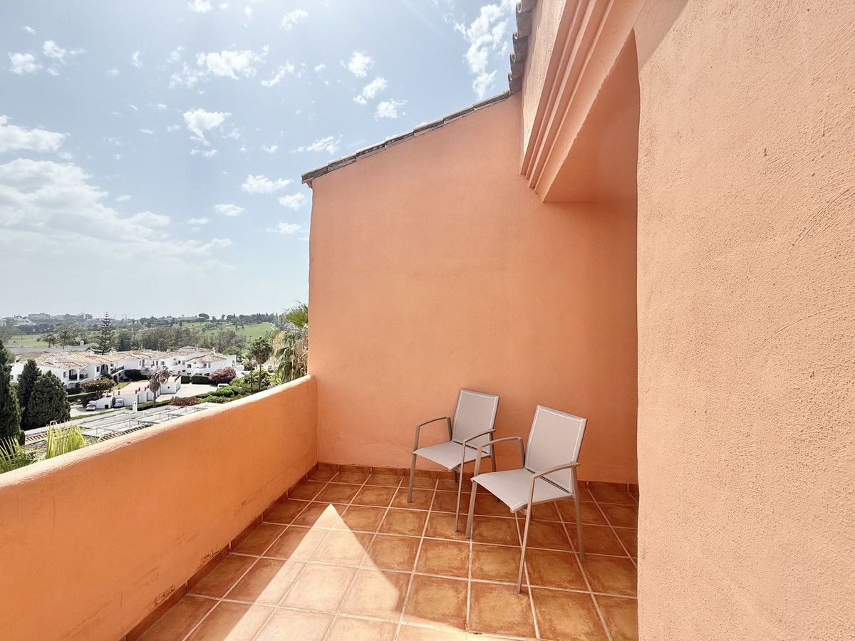 Penthouse Duplex in Benahavís, Benahavís, 10/12