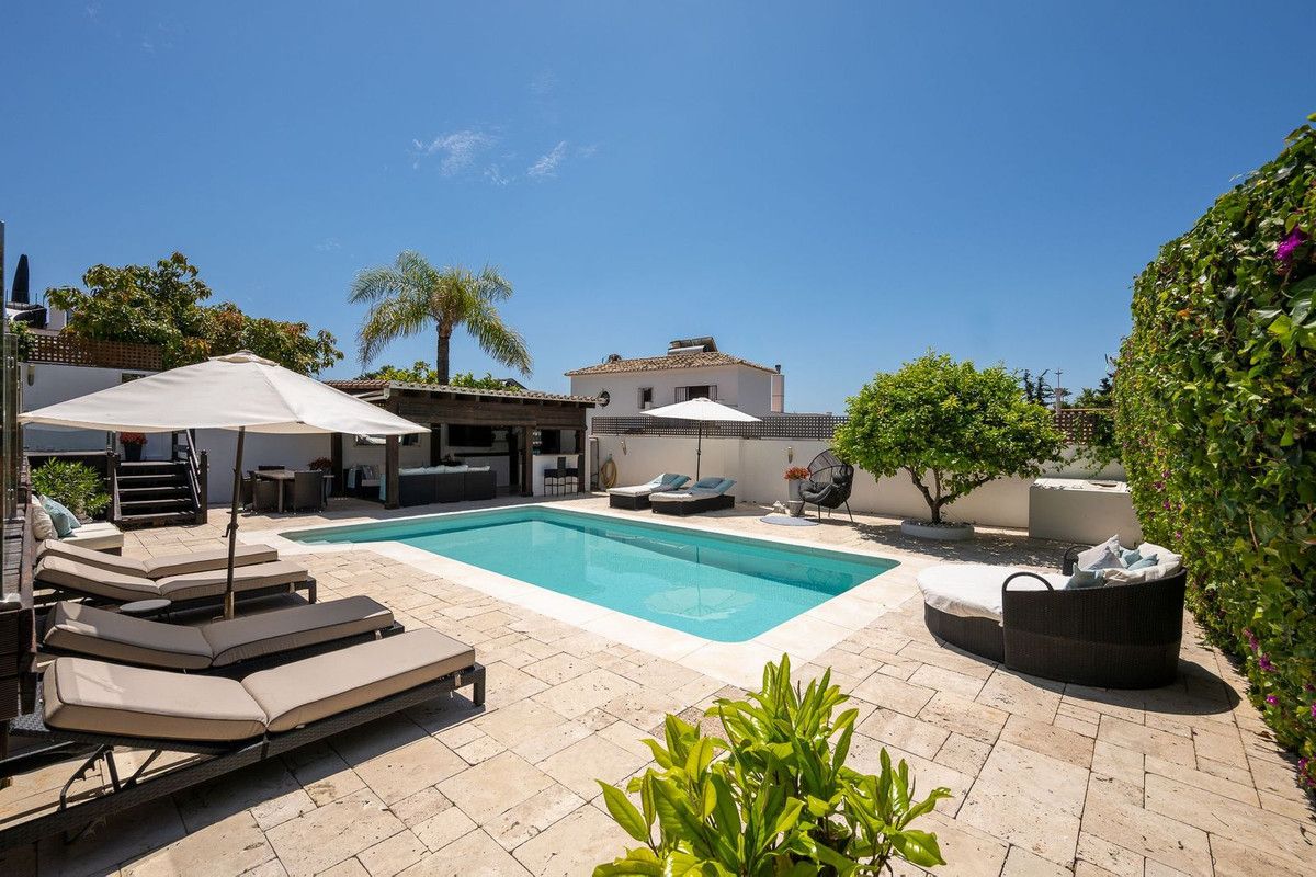 Detached Villa in Río Real, Río Real, 2/12