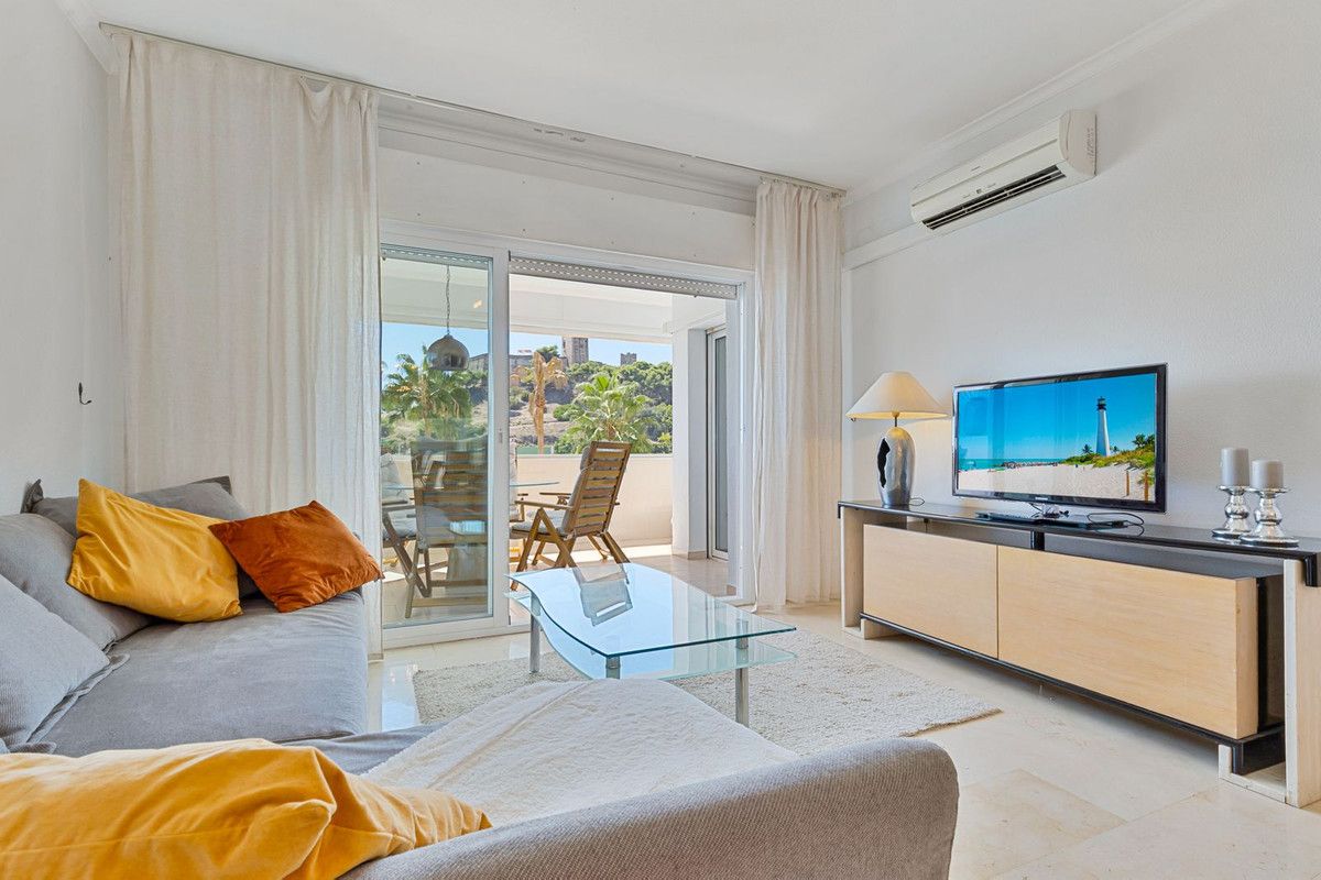 Appartement en étage intermédiaire à Fuengirola, Fuengirola, 3/12