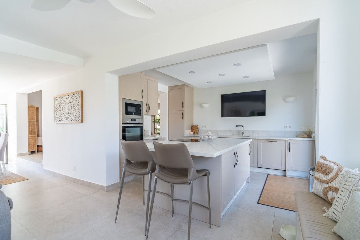 Detached Villa in Torreblanca, Torreblanca, 8/12