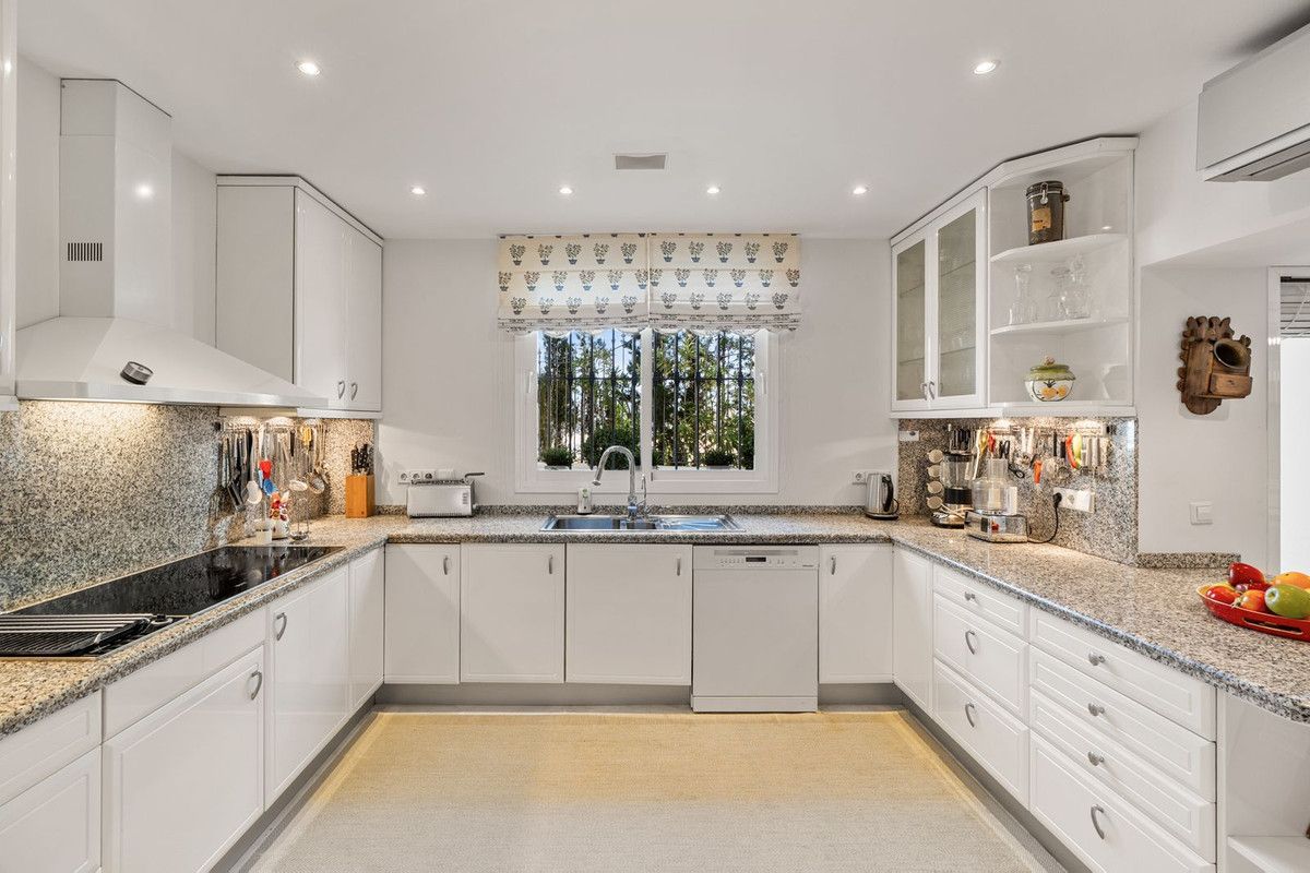 Duplex in La Heredia, La Heredia, 7/12