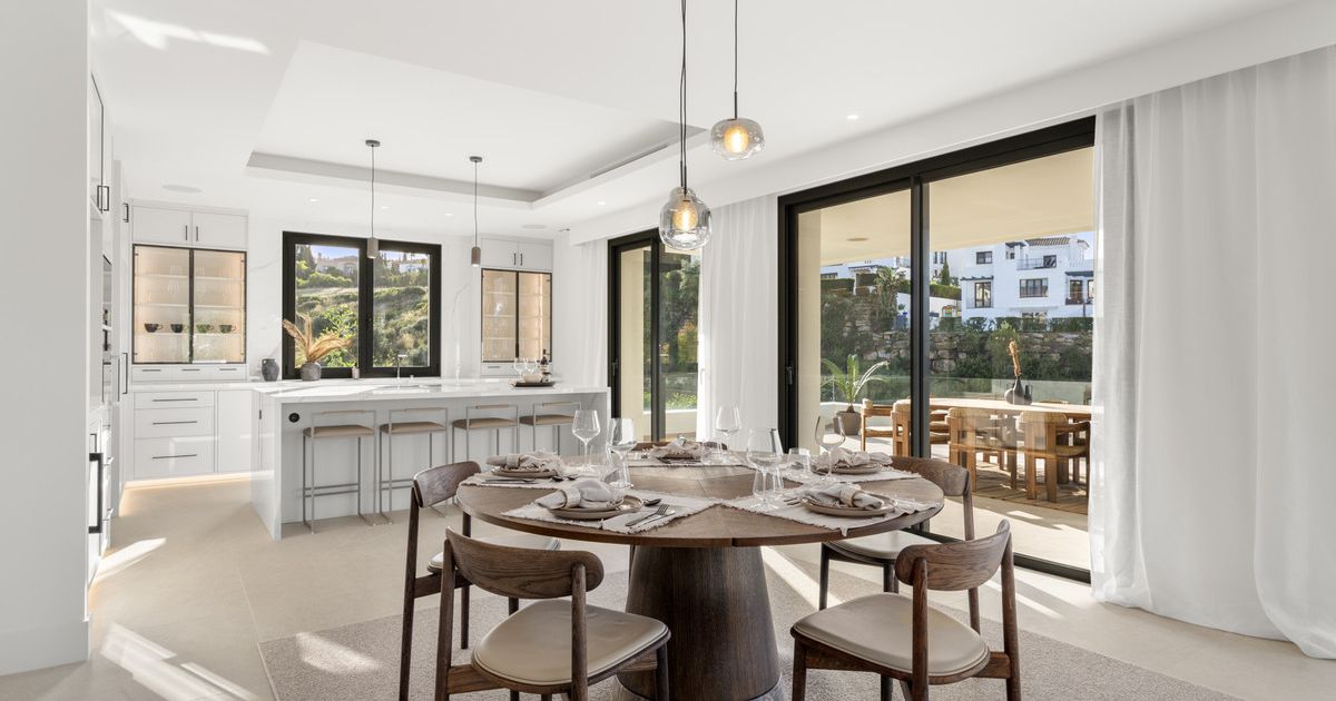 Villa independiente en Estepona, Estepona, 4/12