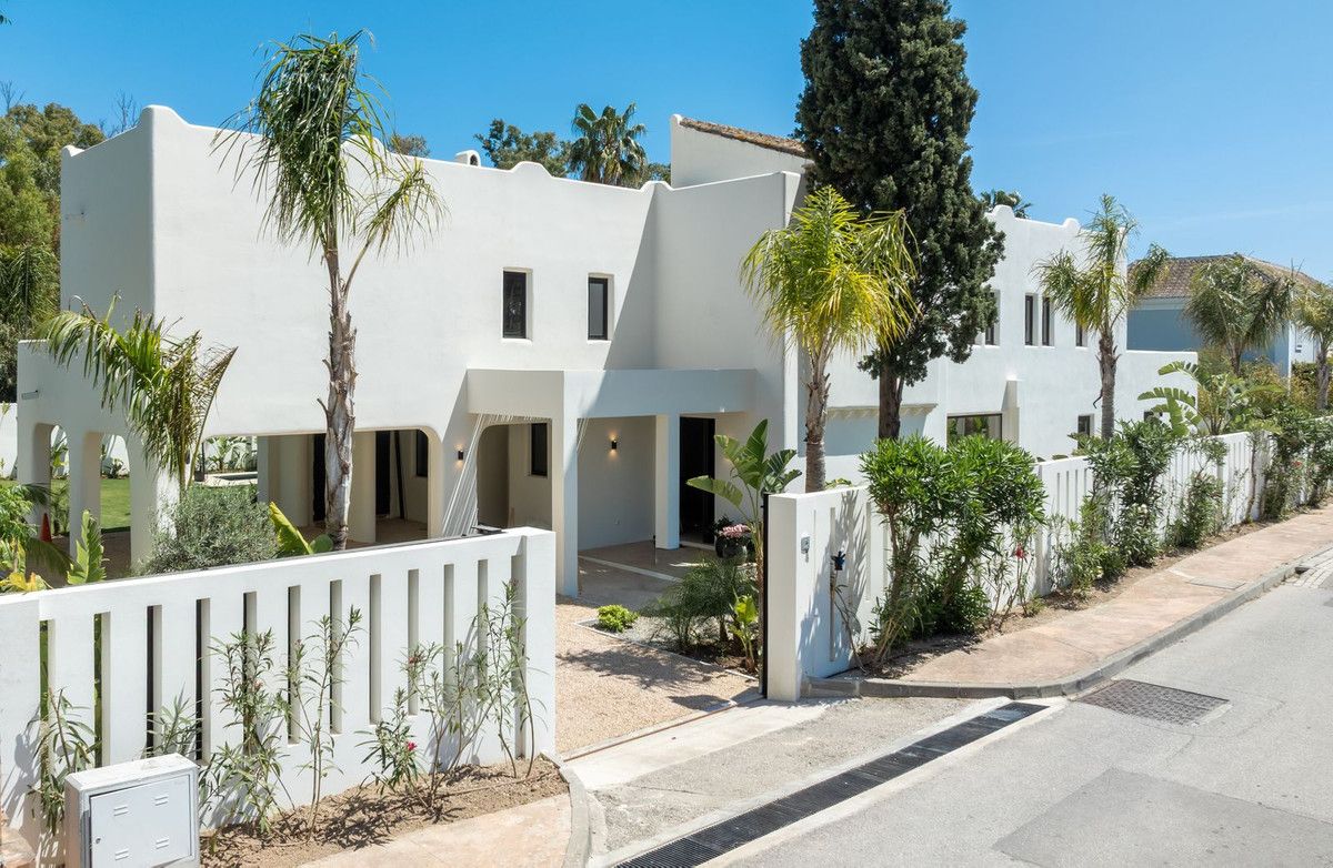 Vrijstaande Villa in Guadalmina Baja, Guadalmina Baja, 2/12