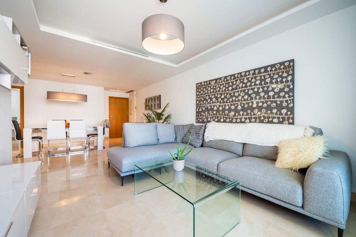 Apartament na środkowym piętrze w San Pedro de Alcántara, San Pedro de Alcántara, 6/12