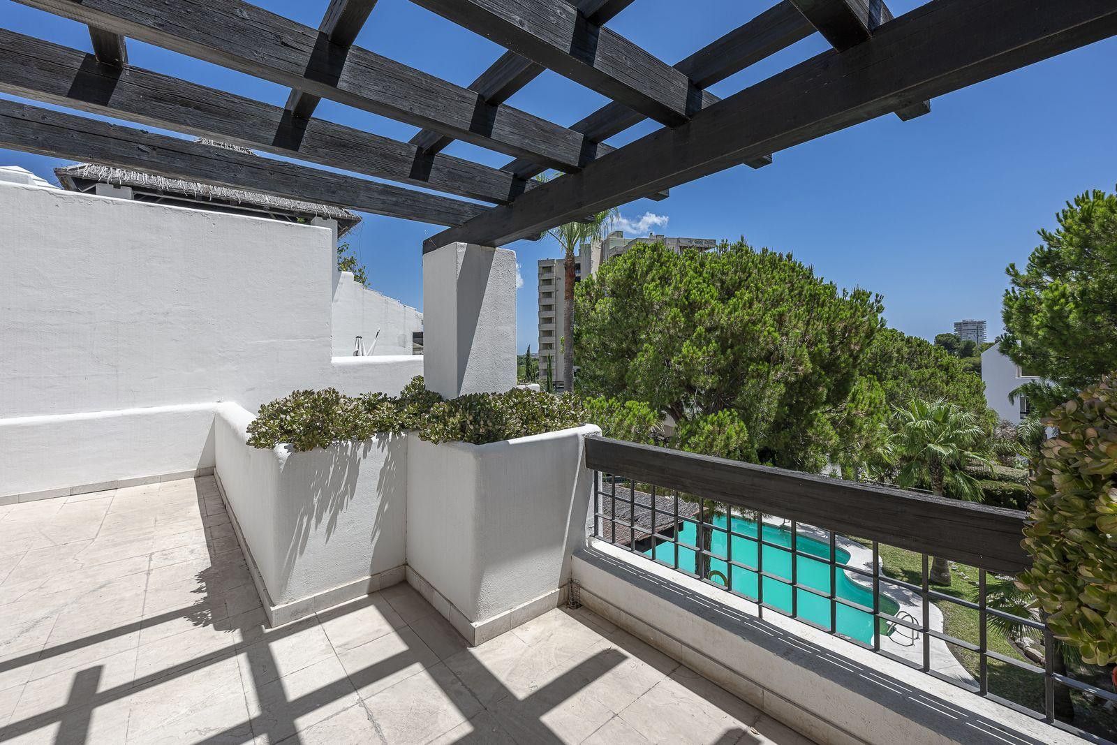 Appartement à Marbella East, Rio Real, Marbella East, 7/12