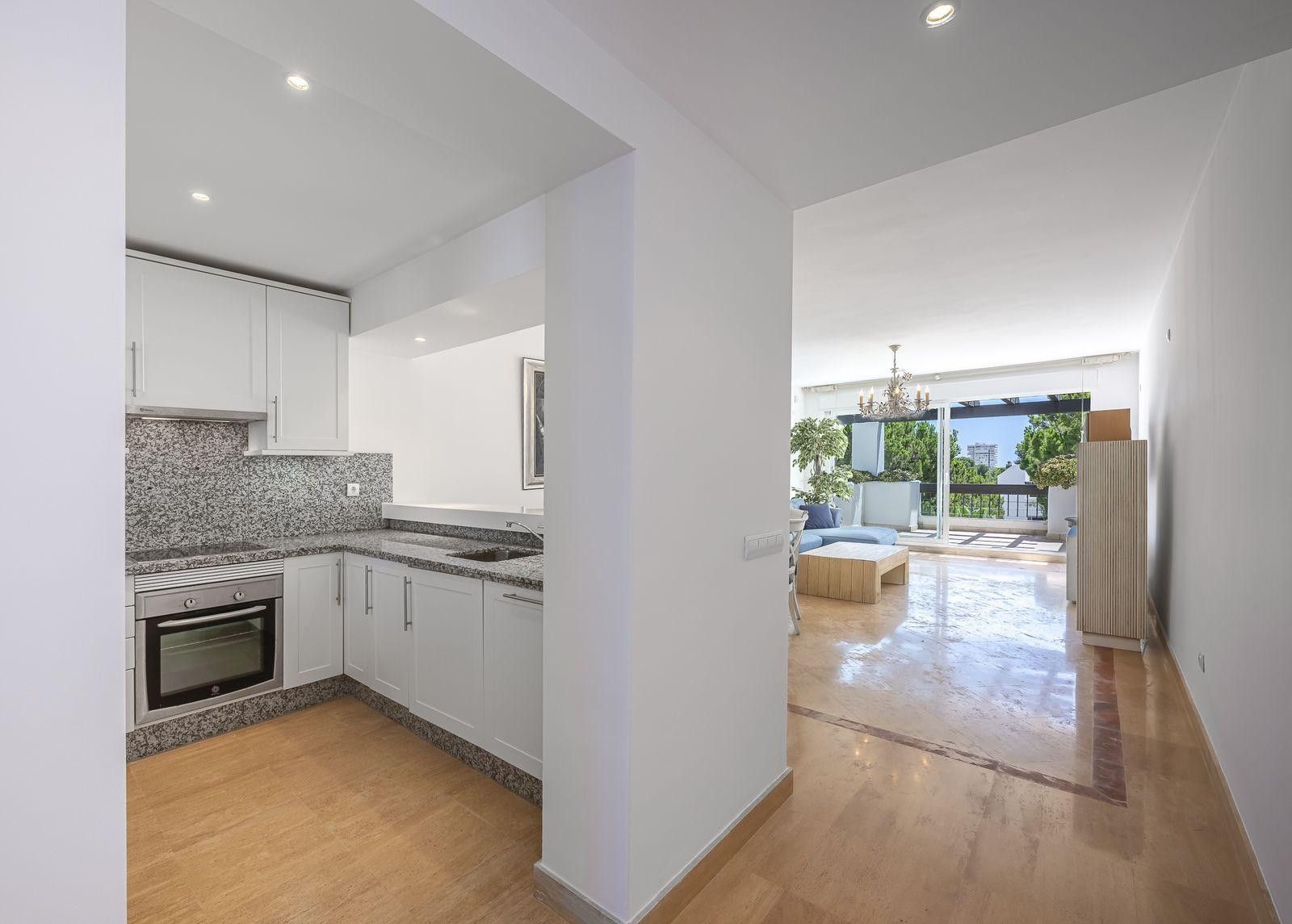 Appartement à Marbella East, Rio Real, Marbella East, 9/12