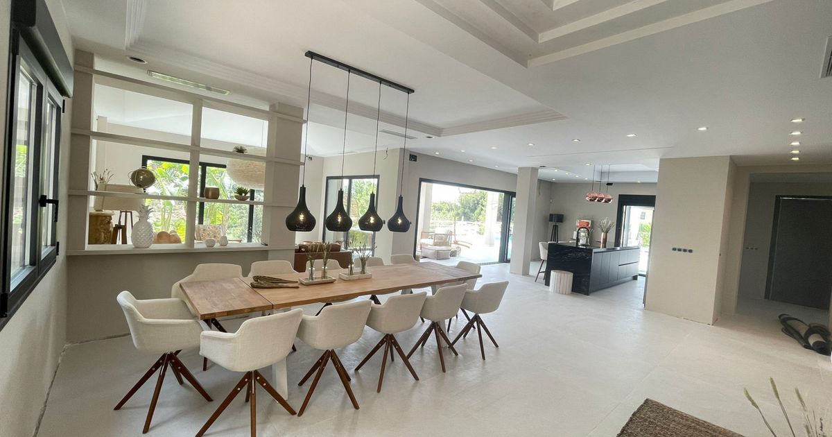 Villa i Marbella East, Elviria, Marbella East, 11/12