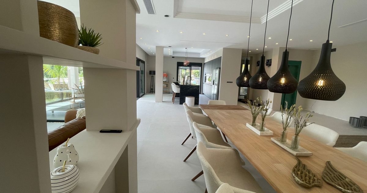 Villa i Marbella East, Elviria, Marbella East, 9/12