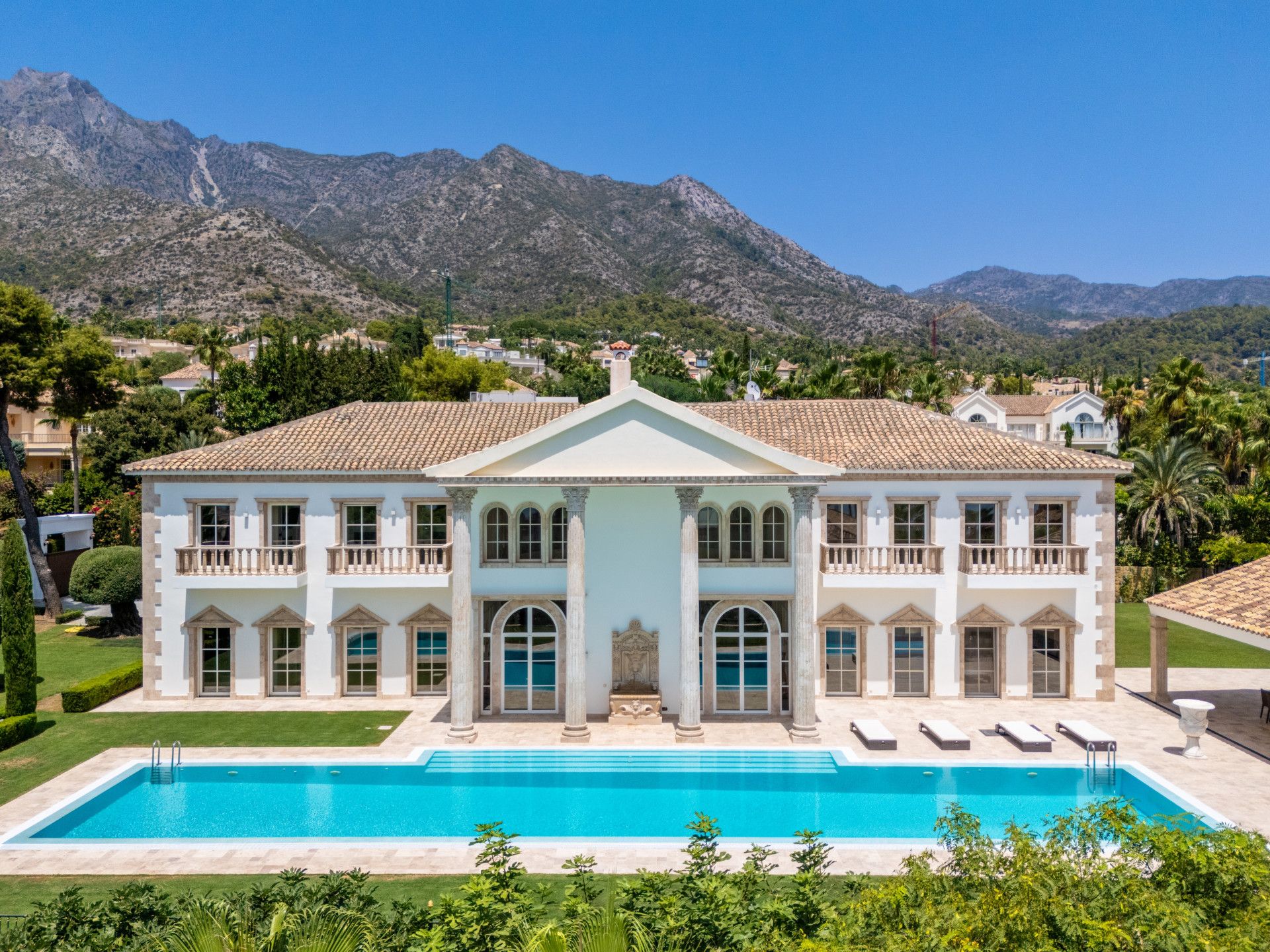 Villa in Marbella Golden Mile, Sierra Blanca, Marbella Golden Mile, 2/12