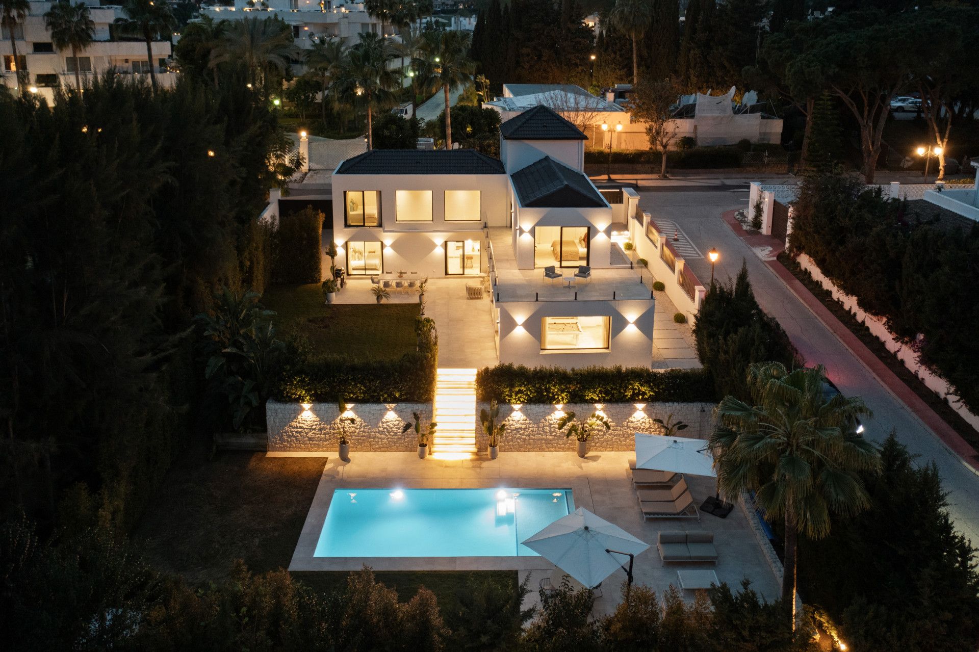 Villa en Nueva Andalucia, Nueva Andalucia, 2/12