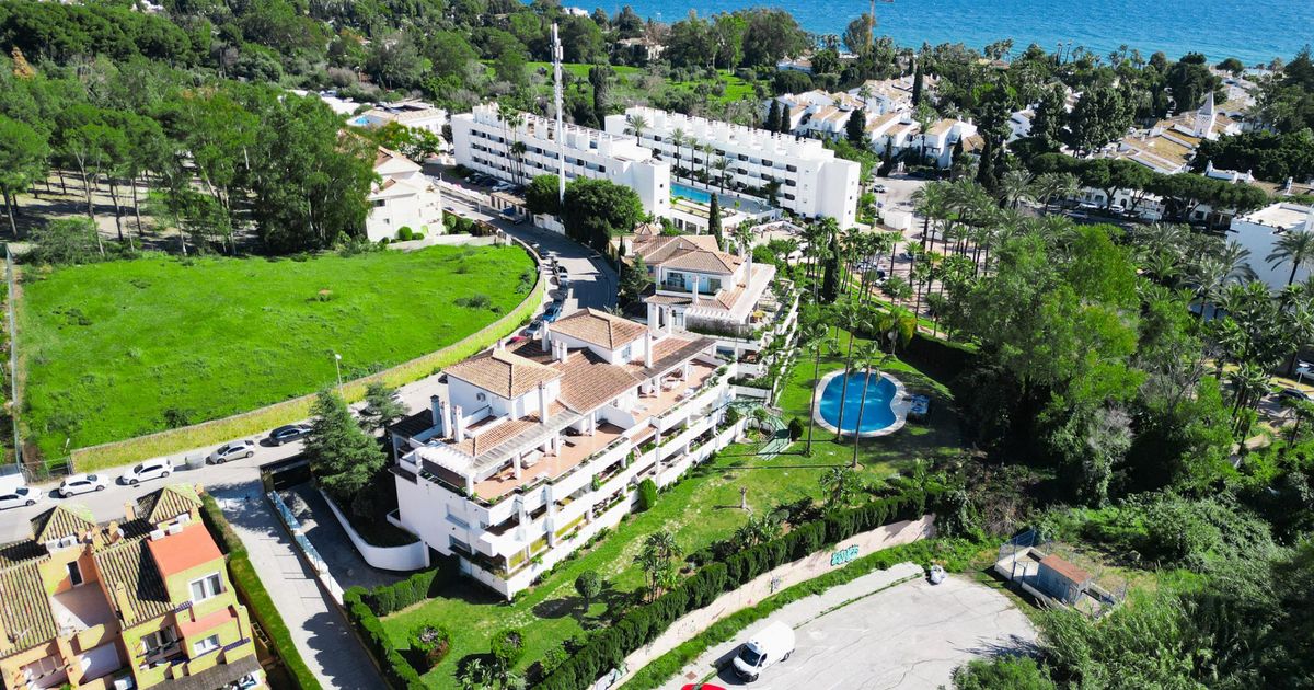 Apartamento en Planta Baja en Marbella Golden Mile, Balcones de Puente Romano, Marbella Golden Mile, 1/12