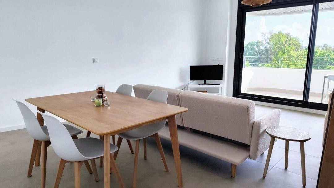 Appartement op de middelste verdieping in Los Alamos, Los Alamos, 7/12