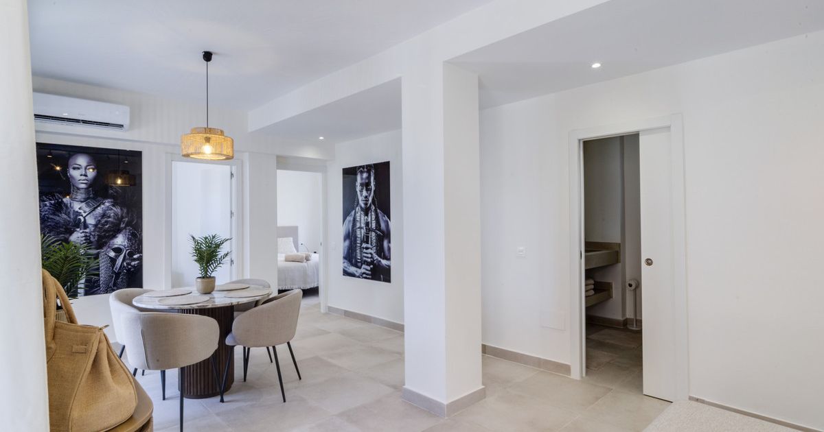 Middle Floor Apartment in Estepona, Estepona, 8/12