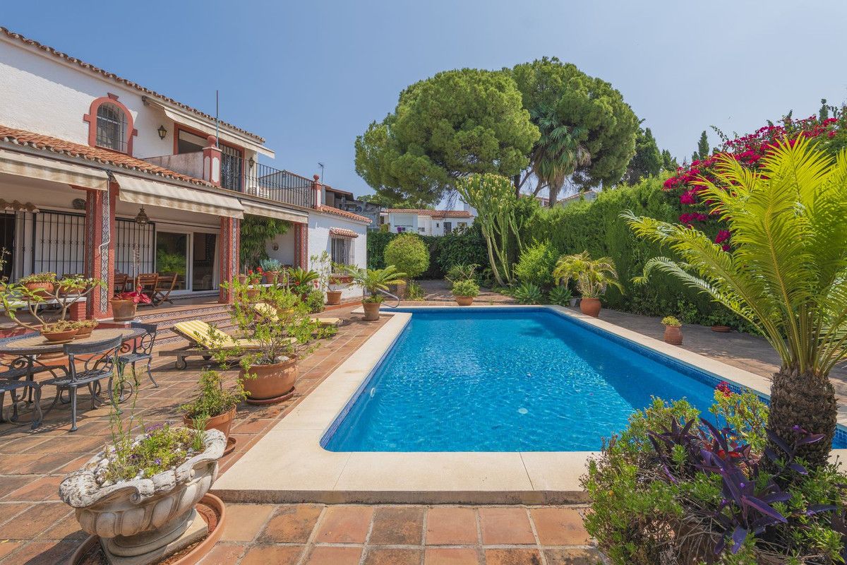 Willa wolnostojąca w Marbella, Marbella, 1/12