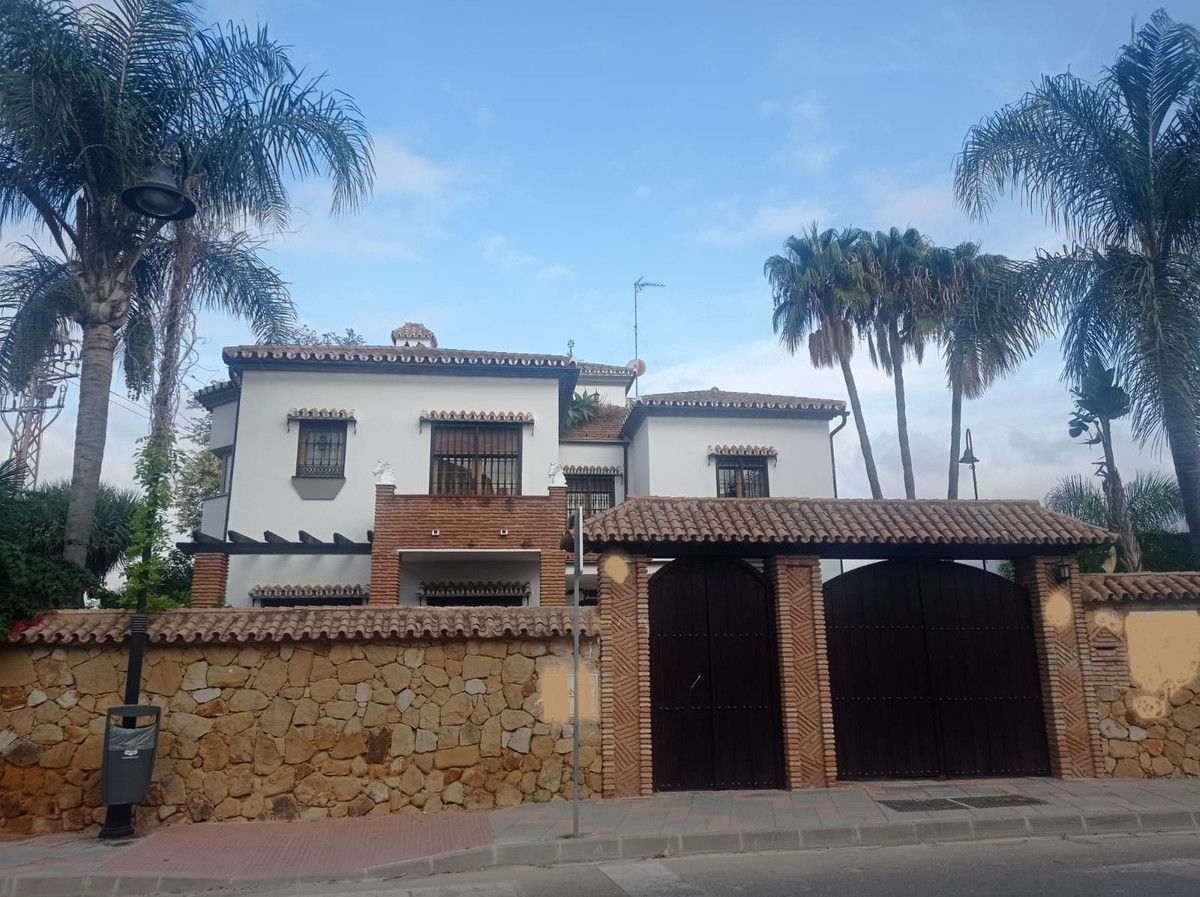 Villa independiente en Mijas, Mijas, 2/12