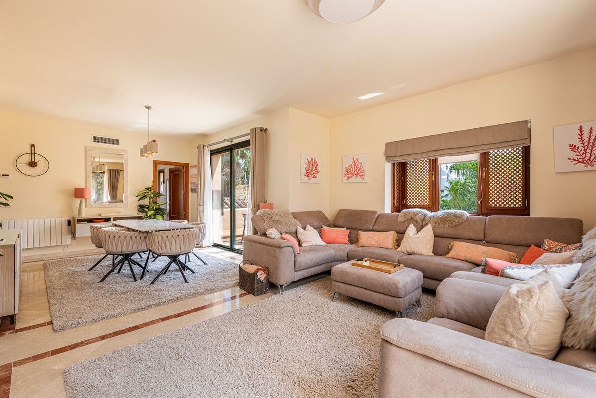 Penthouse Duplex in Estepona, Estepona, 5/12
