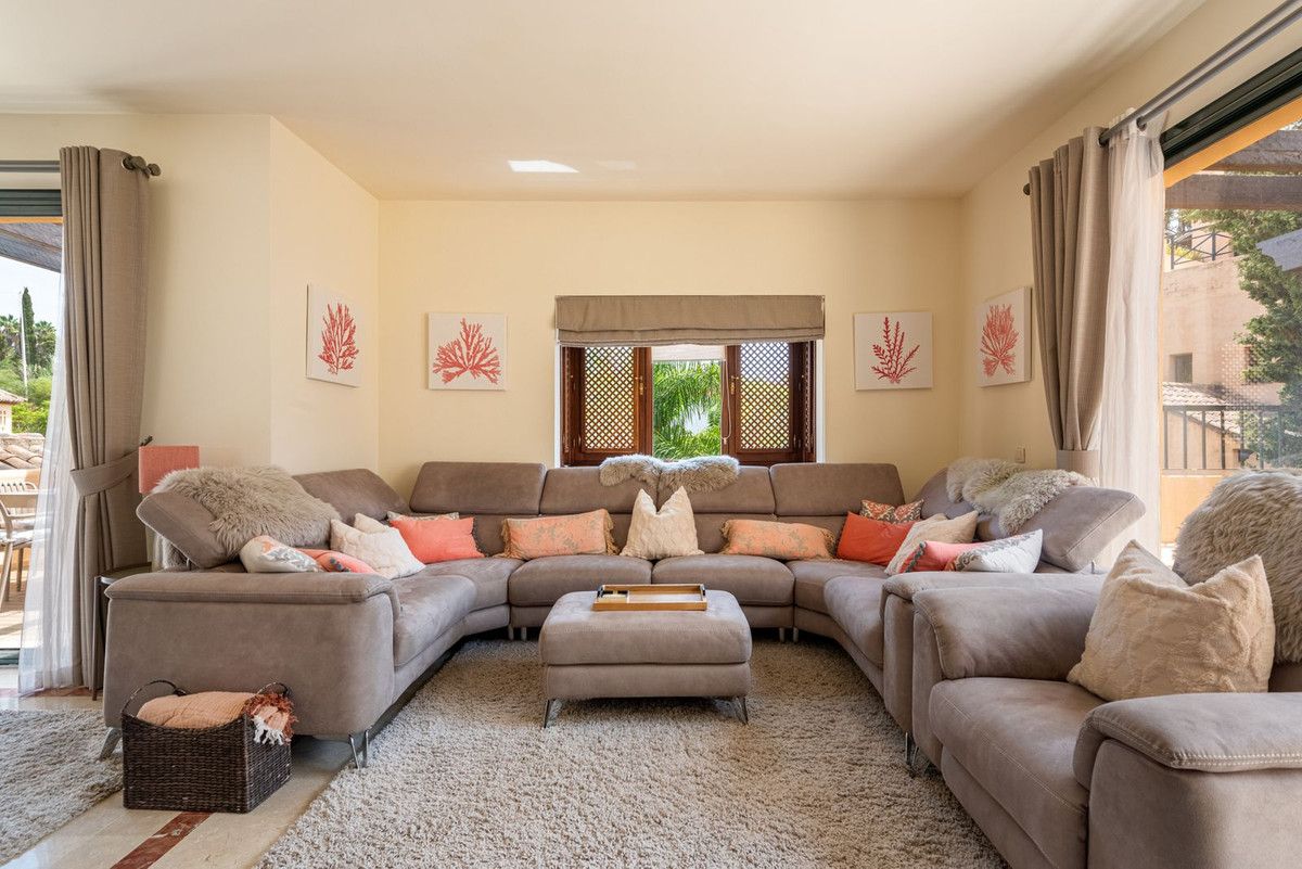 Penthouse Duplex in Estepona, Estepona, 6/12