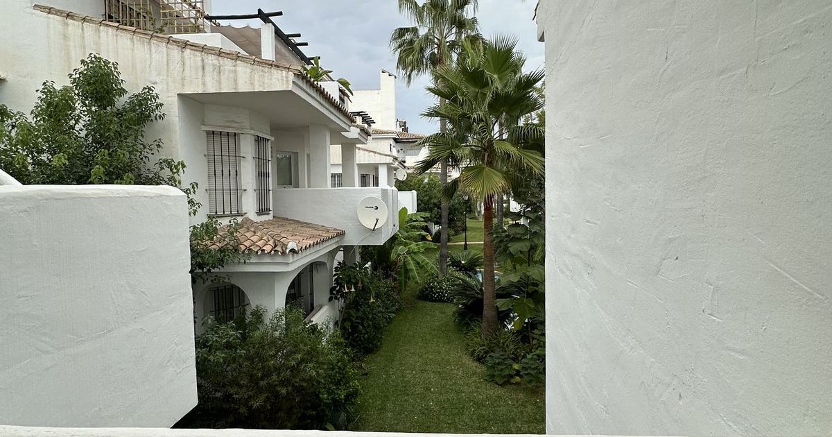 Appartement à l'étage moyen à Puerto Banús, Puerto Banús, 2/12