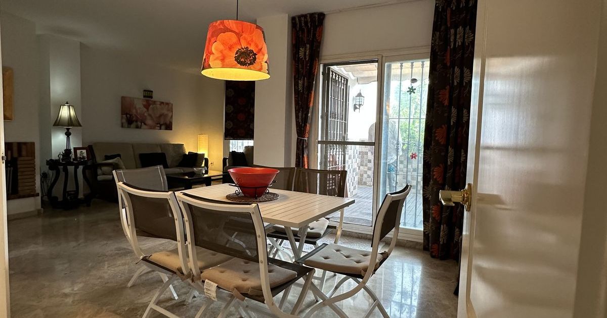 Appartement à l'étage moyen à Puerto Banús, Puerto Banús, 3/12