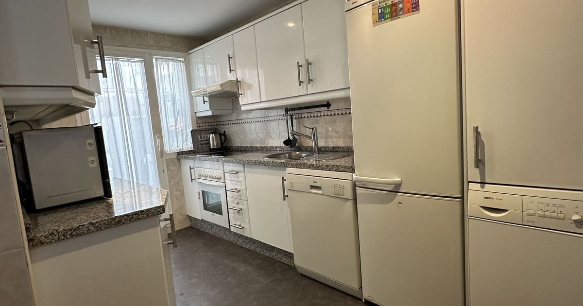 Appartement à l'étage moyen à Puerto Banús, Puerto Banús, 4/12