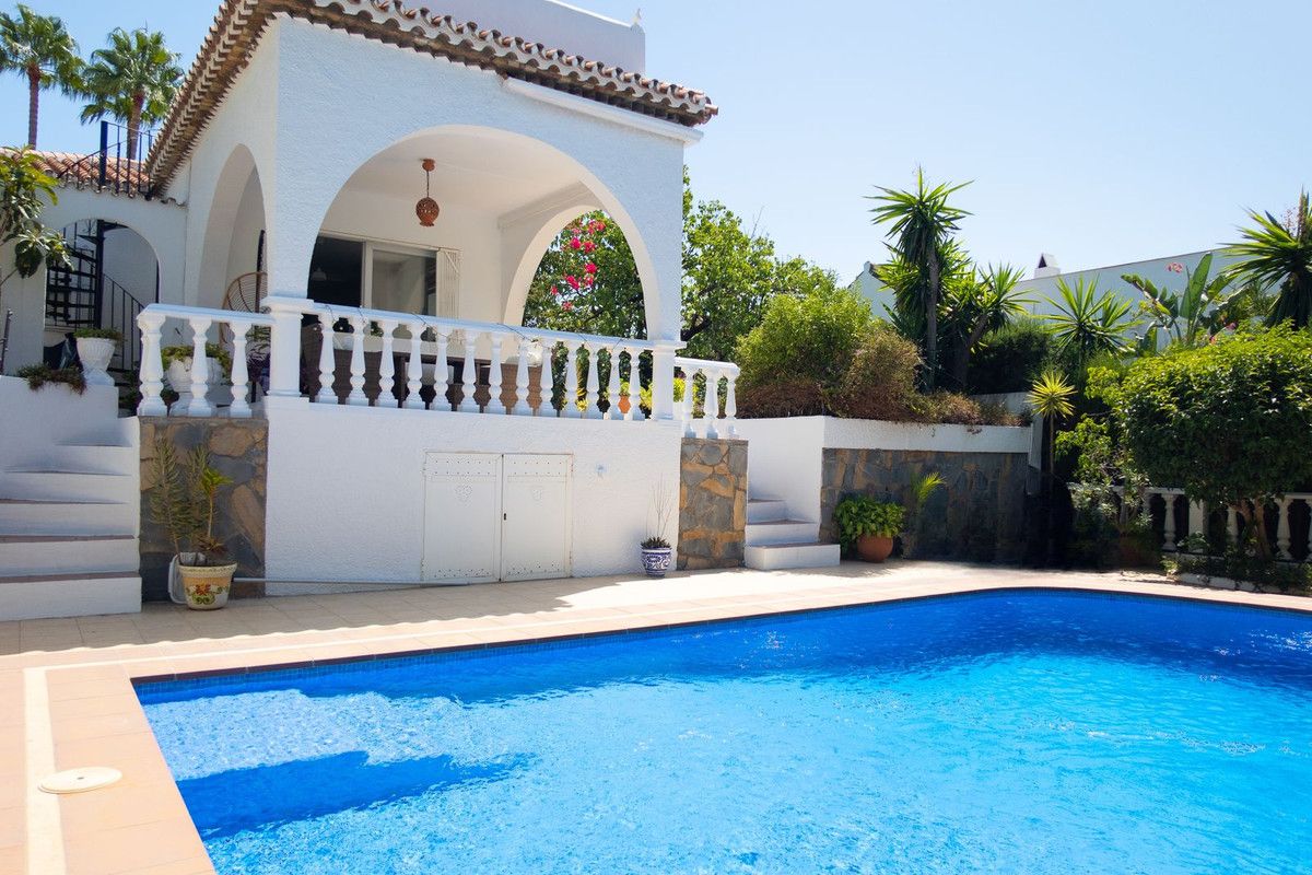 Villa individuelle à Estepona, Estepona, 1/12