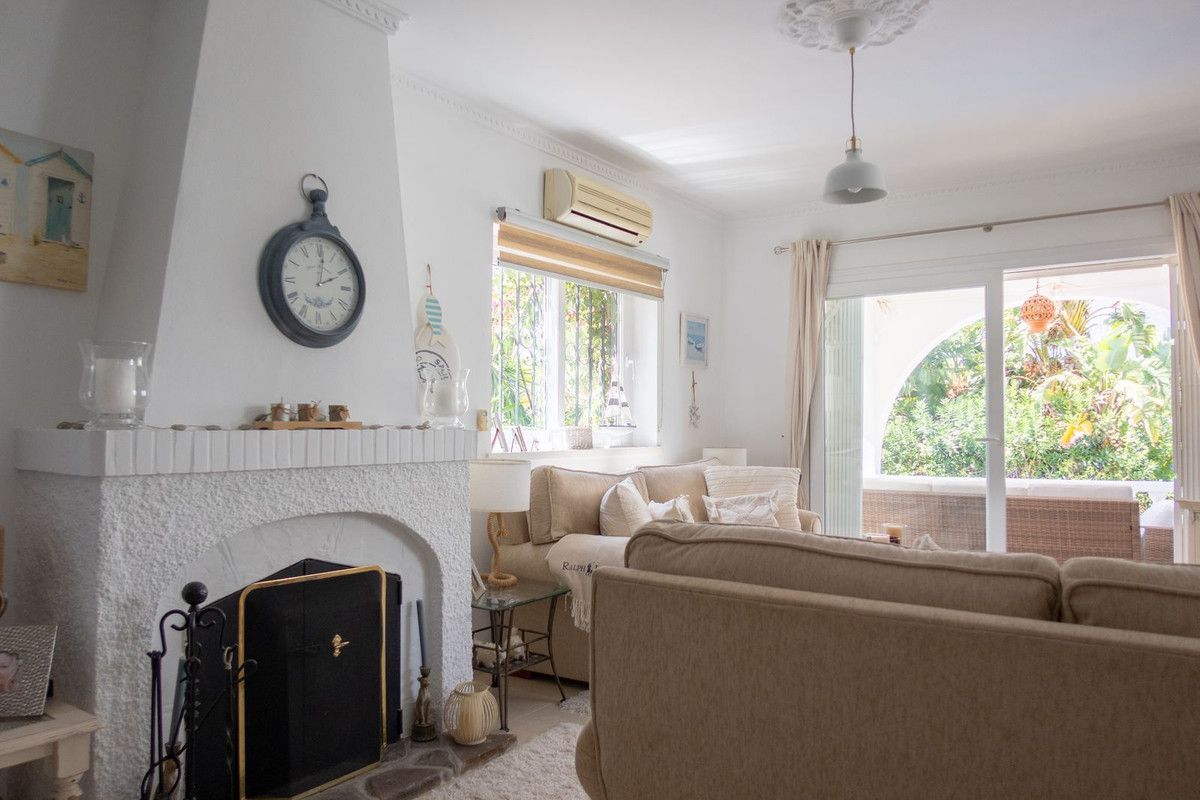 Villa individuelle à Estepona, Estepona, 7/12