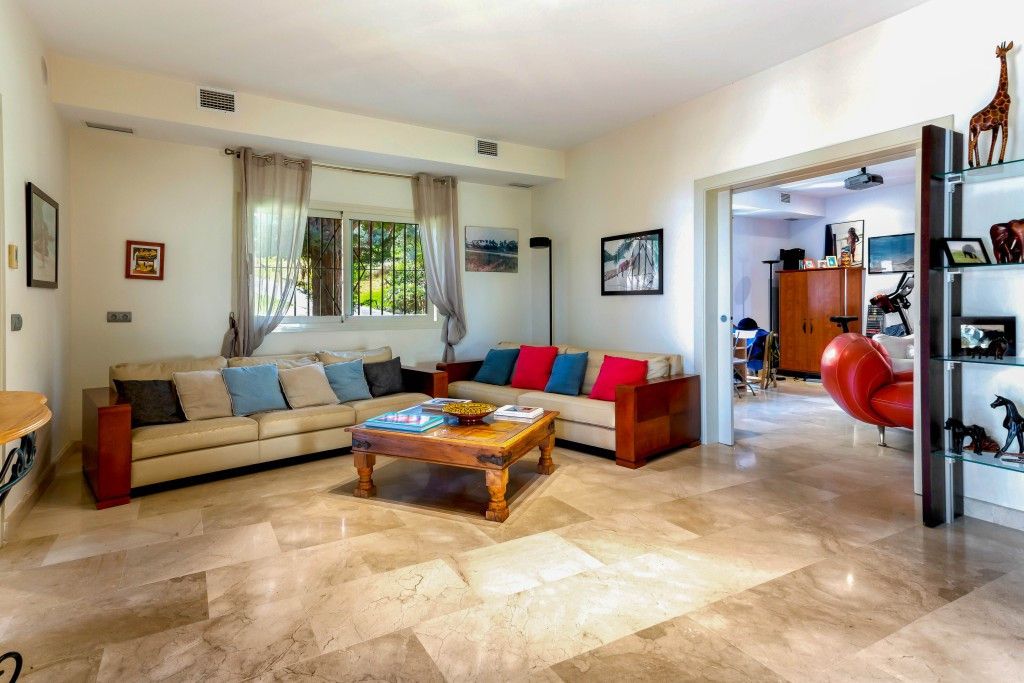 Detached Villa in Benalmadena, Benalmadena, 11/12