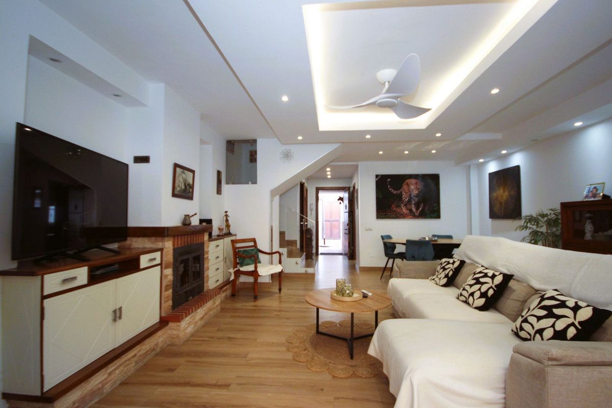 Townhouse in Marbella, Marbella, 2/12