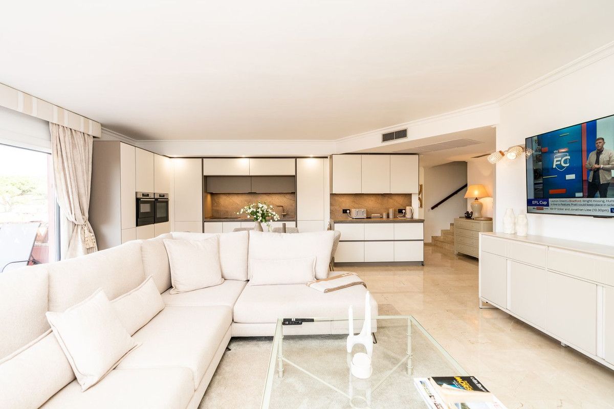 Penthouse Duplex à Elviria, Elviria, 3/12