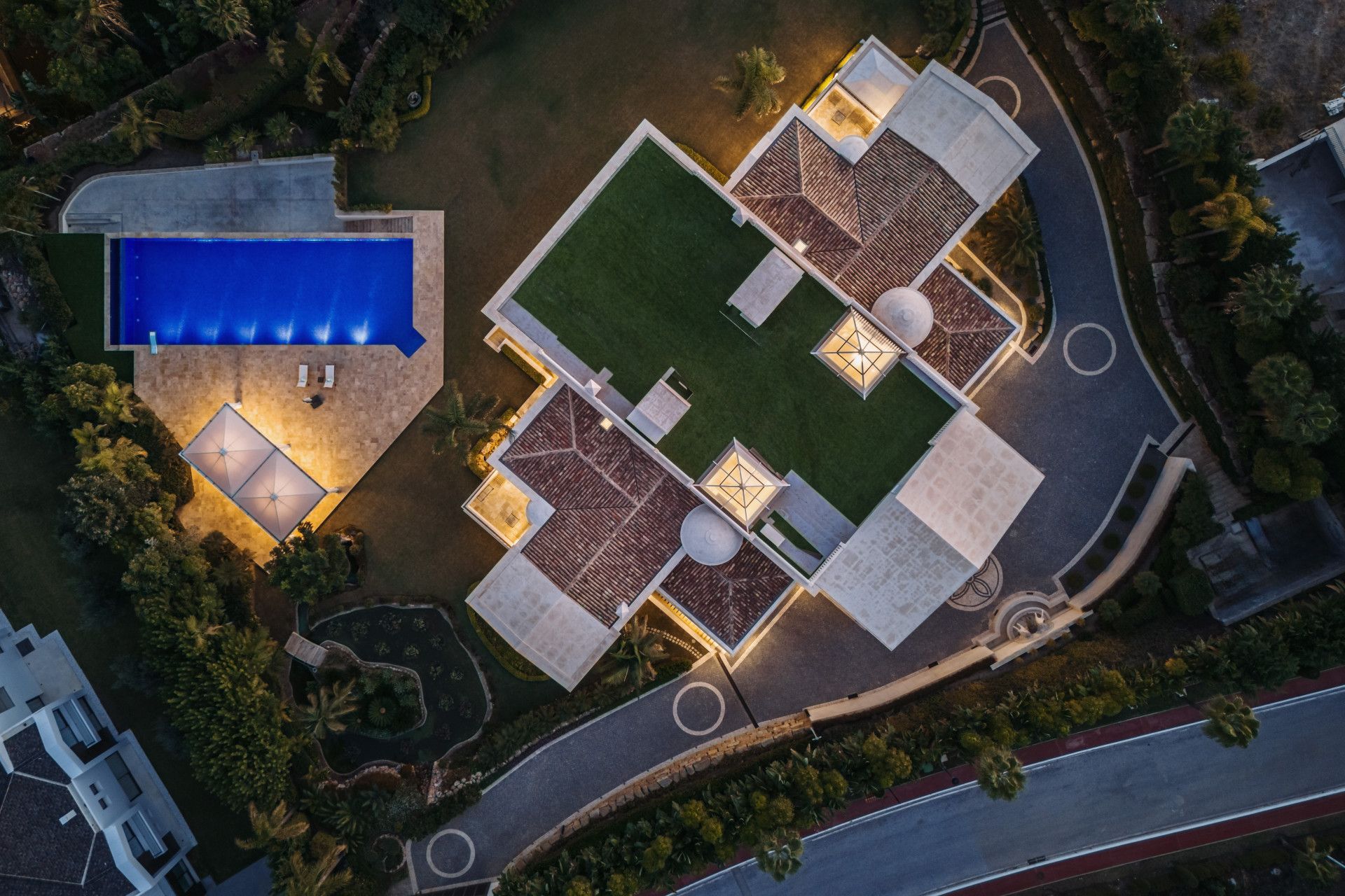 Villa in Marbella Golden Mile, Sierra Blanca, Marbella Golden Mile, 7/12