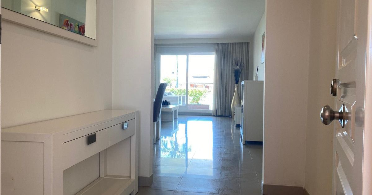 Apartament na parterze w Estepona, Estepona, 2/12