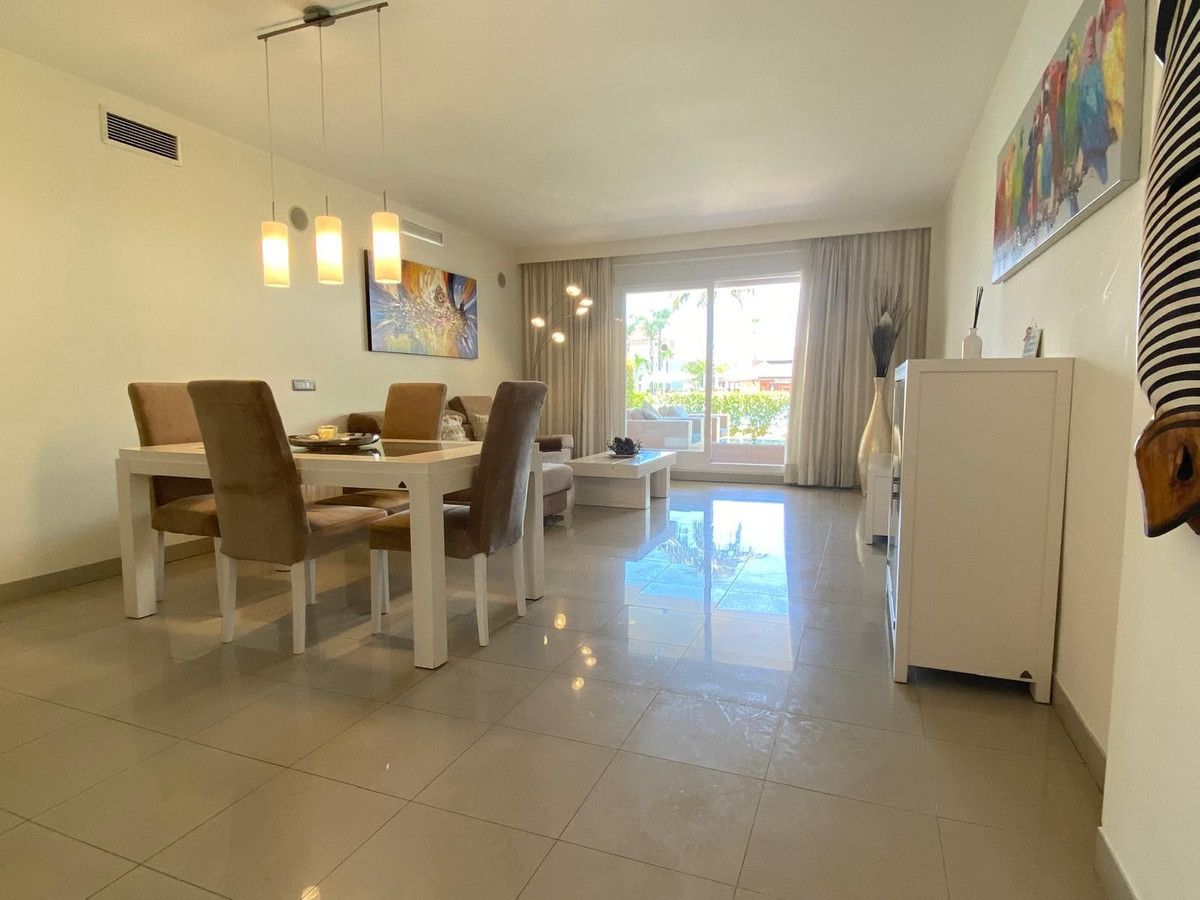 Apartament na parterze w Estepona, Estepona, 5/12