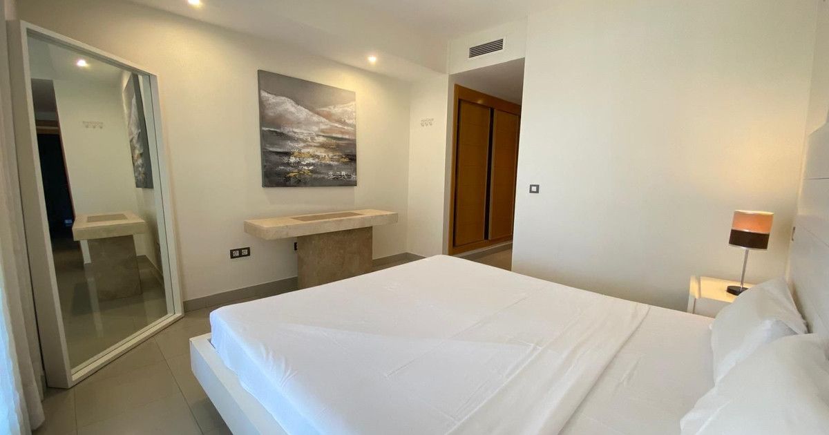 Apartament na parterze w Estepona, Estepona, 10/12