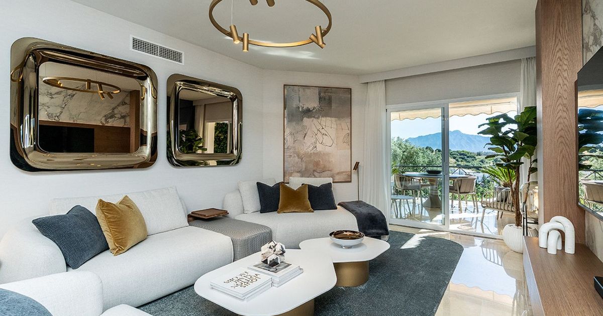 Middle Floor Apartment in Bel Air, Bel Air, 2/12