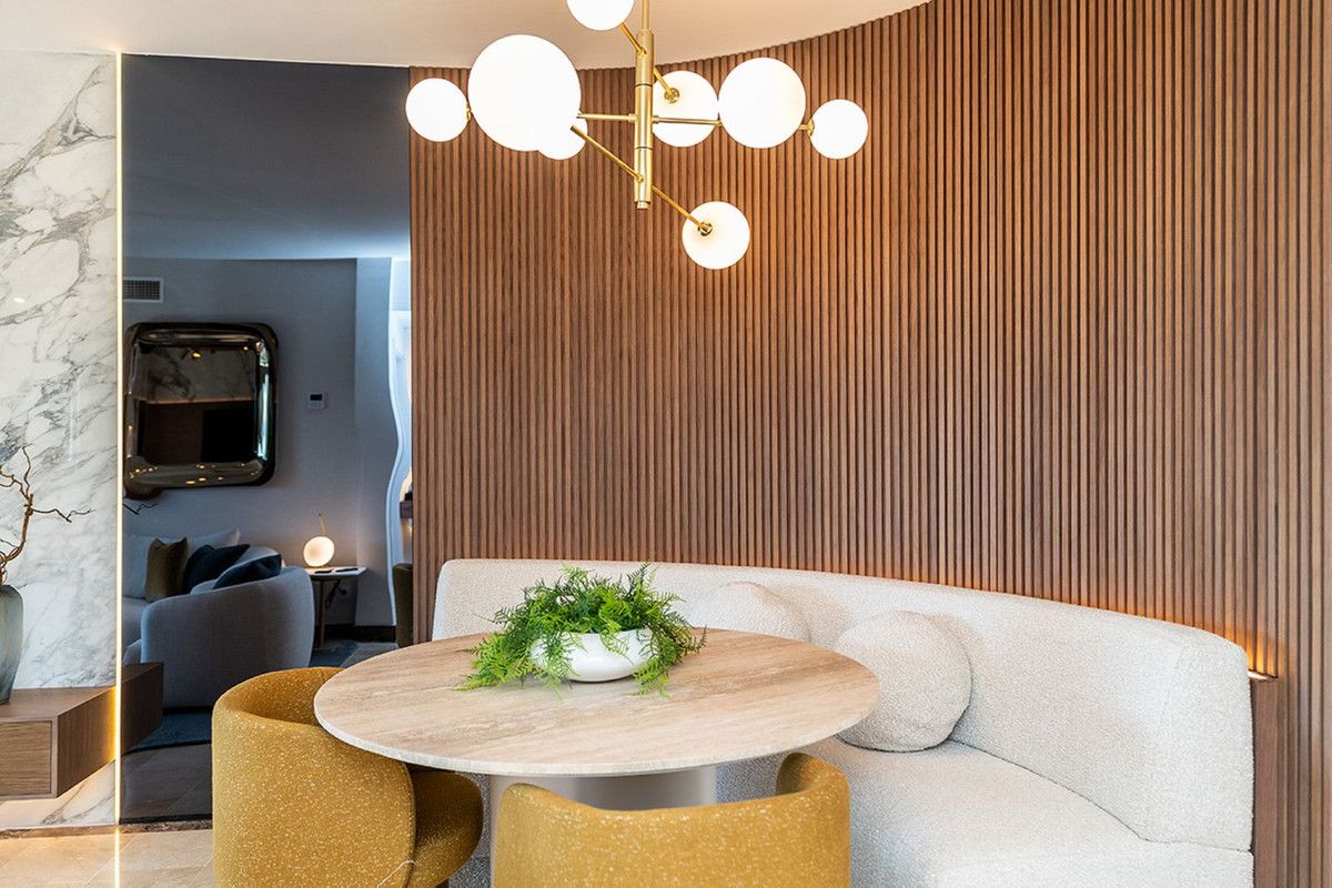 Middle Floor Apartment in Bel Air, Bel Air, 12/12