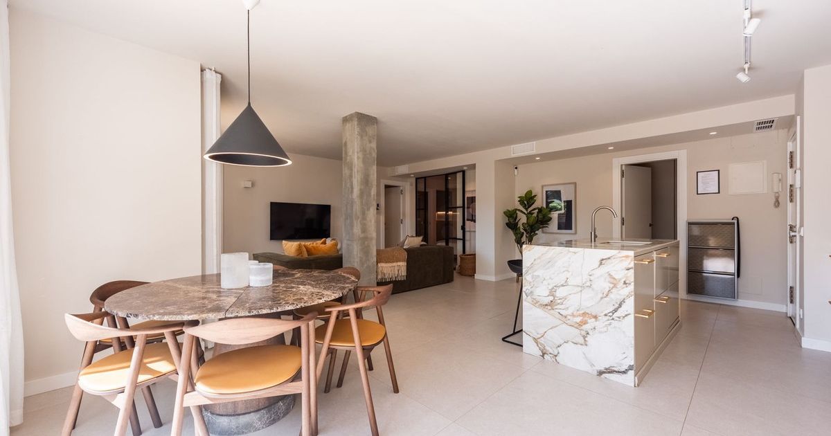 Apartamento en planta baja en Nueva Andalucía, Nueva Andalucía, 4/12