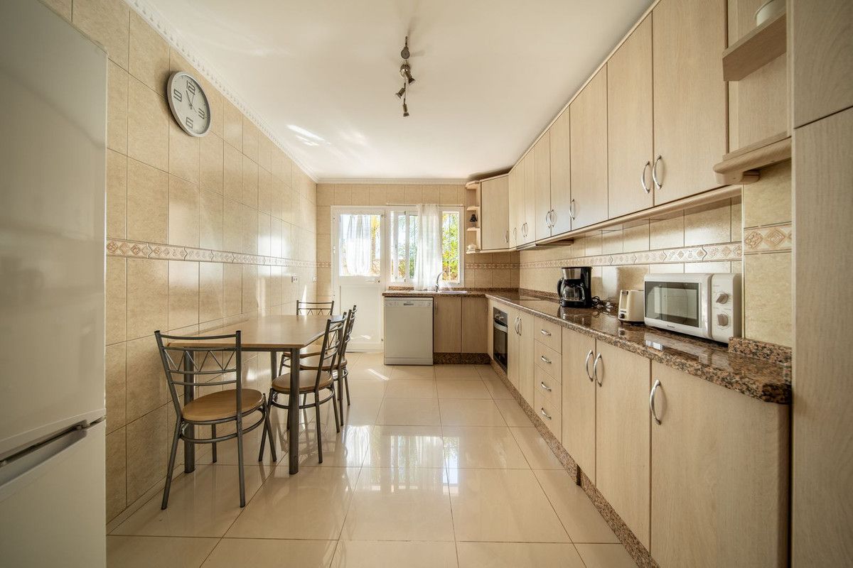 Detached Villa in Torreblanca, Torreblanca, 8/12