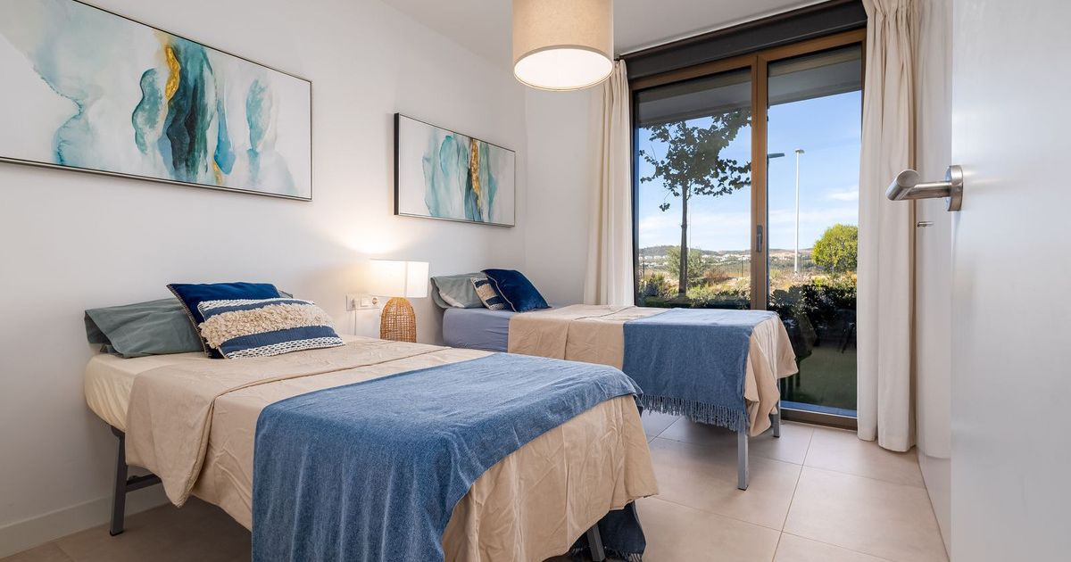 Lägenhet på bottenvåningen i Casares, Casares, 12/12