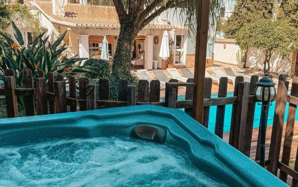 Villa à Nueva Andalucia, Nueva Andalucia, 12/12