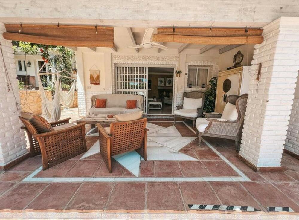 Villa à Nueva Andalucia, Nueva Andalucia, 5/12