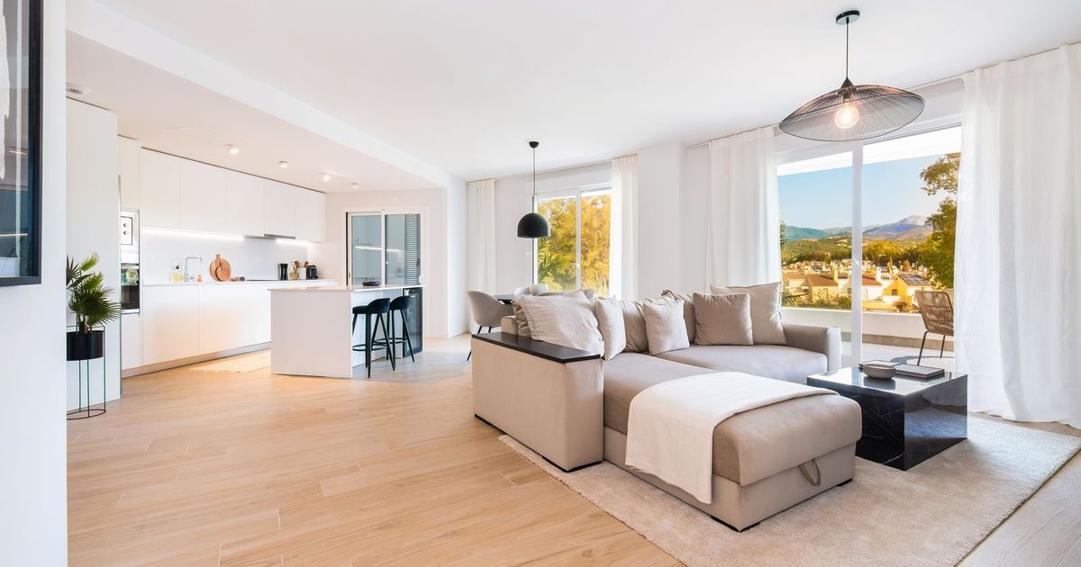 Appartement en étage moyen à Nueva Andalucía, Nueva Andalucía, 2/12